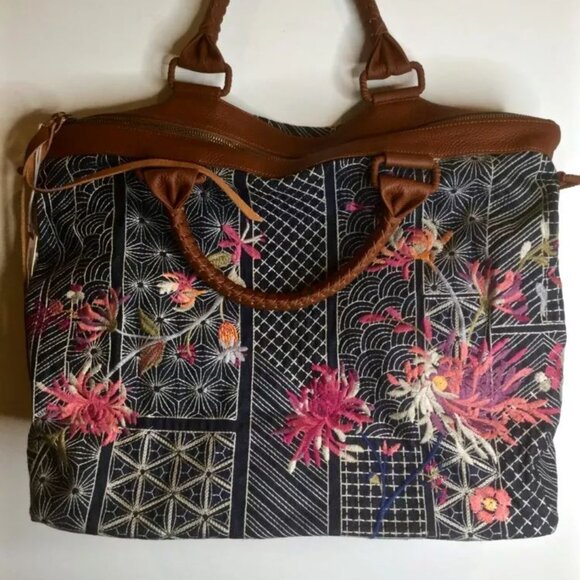 Johnny Was Viviana Denim Weekender Bag Floral Embroidery Handbag Brown Grey NEW - Picture 5 of 6